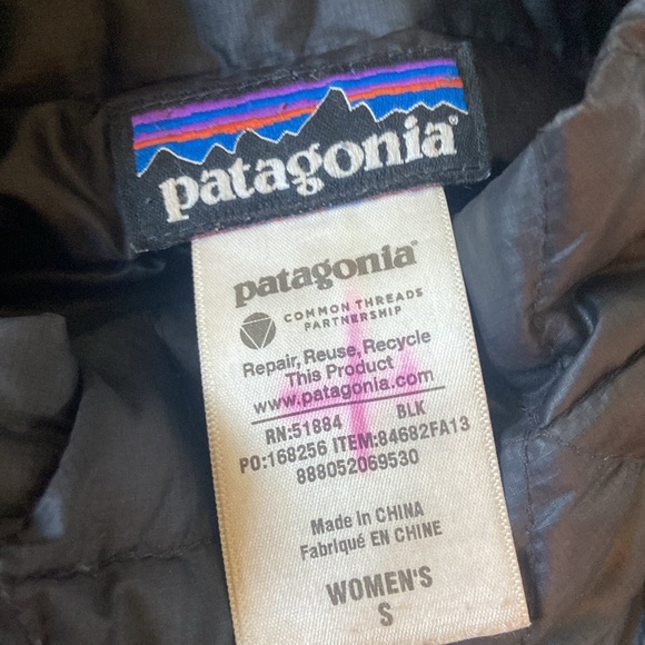 Patagonia Worn Wear Women’s Down Sweater Style #84682 Sz S Black - Picture 4 of 5